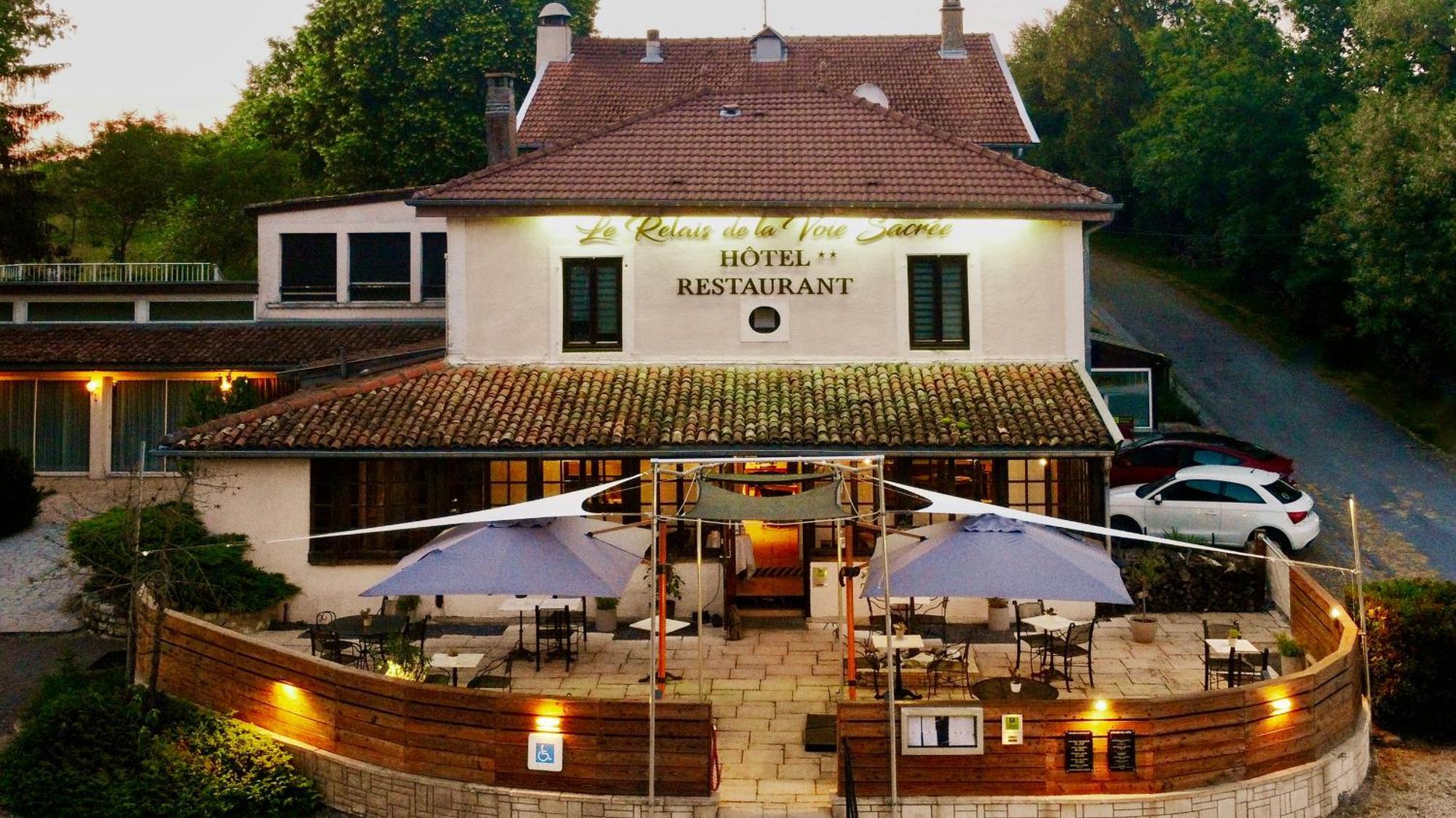 Logis Le Relais De La Voie Sacree Hotel Issoncourt Luaran gambar